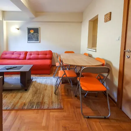 Cvejic - Suncani Daire