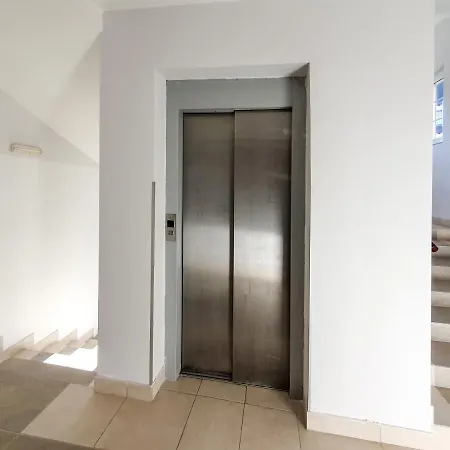 Cvejic - Suncani Daire