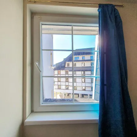 Cvejic - Suncani Daire